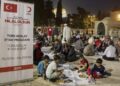 Türk Kızılayı Mescid-i Aksa’da iftar verdi