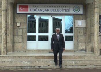 Şoför olduğu belediyeye ikinci kez başkan seçildi