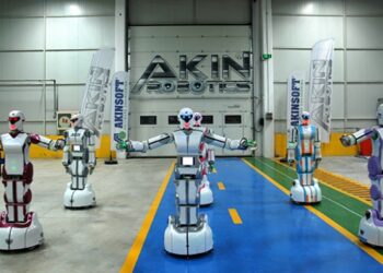 Yerli insansı robotların 10 parmağında 10 marifet var