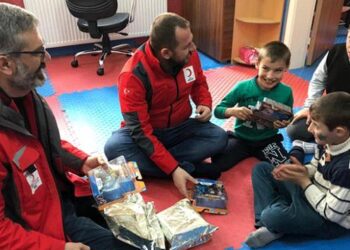 Türk Kızılayı Kilis’te otizmli çocukların yüzünü güldürdü
