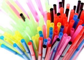 Avrupa Parlamentosu tek kullanımlık plastik ürünleri yasakladı