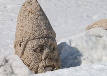 Nemrut Dağı turizm sezonunu açtı