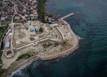 Çanakkale Boğazı’nı savunan 360 yıllık kalede sona gelindi
