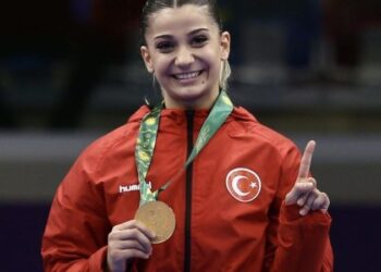 Milli karateci Serap Özçelik Arapoğlu, AA’nın “Yılın Fotoğrafları” oylamasına katıldı