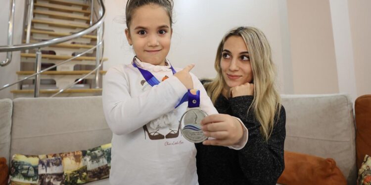 Türk sporunun örnek annesi Göksu Üçtaş Şanlı