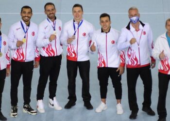 Jimnatistikte madalyalarla dolu hafta sonu