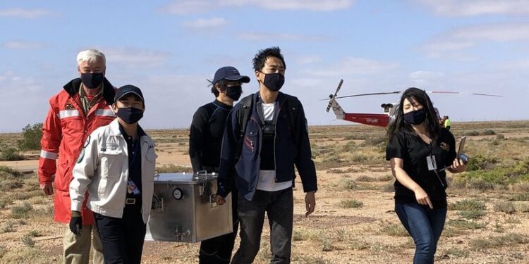 Japon bilim insanlarından uzay tarihinde bir ilk!