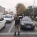 Kırmızı ışıkta jonglör gösterisi | Video