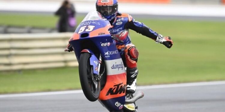 Deniz Öncü, Portekiz’de 10. oldu