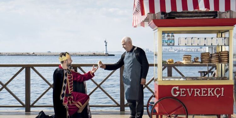 Türkiye’nin ilk dijital tiyatro festivali İzmir’de