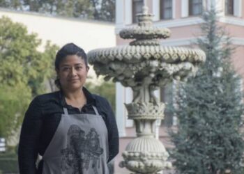 Meksikalı sanatçının Dolmabahçe Sarayı’na uzanan sanat yolculuğu