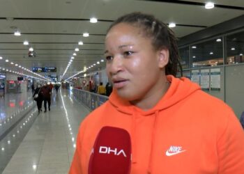 Grand Slam’de altın madalya kazanan Kayra Sayit yurda döndü