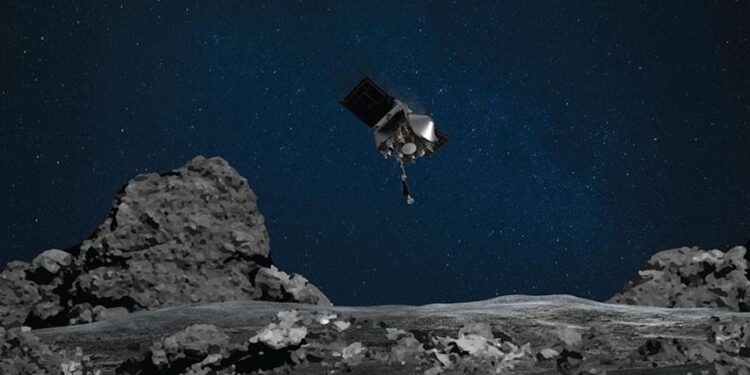 NASA’nın uzay aracı topladığı gök taşı örneklerini Dünya’ya getirecek kapsüle yerleştirdi