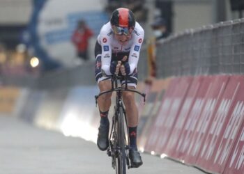 İtalya’da zafer Geoghegan Hart’ın!