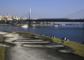 Dünyanın en büyük insan zinciri İstanbul’dan geçiyor