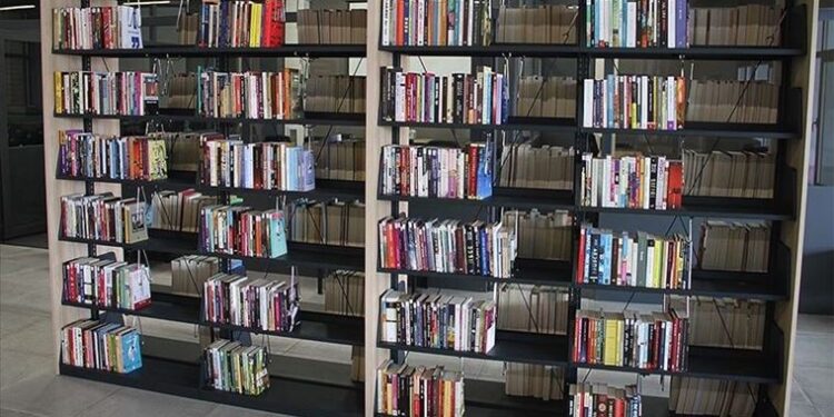 ‘Gör-İşit’ sistemi görme engellileri edebiyat dünyasına yolculuğa çıkaracak