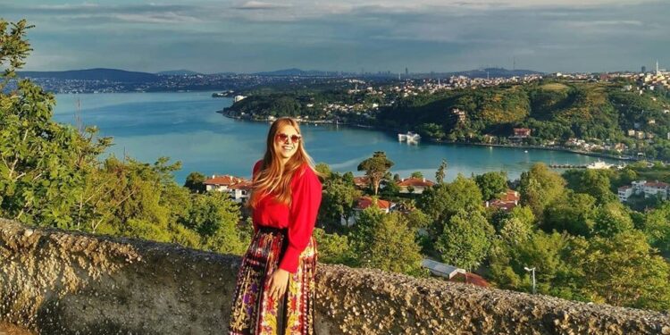 İstanbul’da yaşayan Rus gezgin 10 yıldır Türkiye’yi tanıtıyor