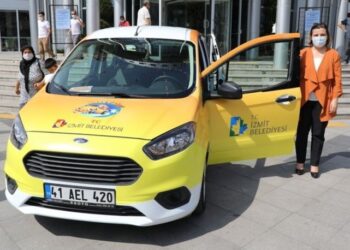 ‘Anne Taksi’ ile ücretsiz ulaşım