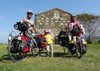 1 Bisiklet Masalı: 5 yaşındaki Masal ve ailesi bisikletle Türkiye turunda