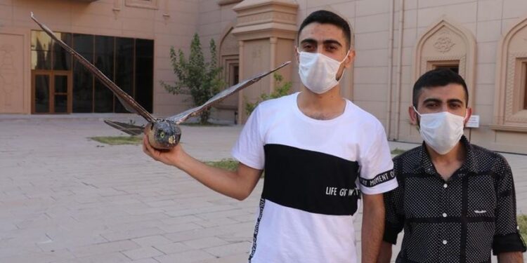 Ağrı’daki üniversite öğrencilerinin ürettiği ‘robot kuş’ TEKNOFEST’te sergilenecek