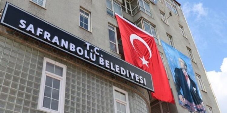 Safranbolu Belediyesi ihtiyaç sahibi öğrencilere tablet dağıtacak