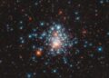 Hubble Uzay Teleskobu bir yıldız grubunu fotoğrafladı
