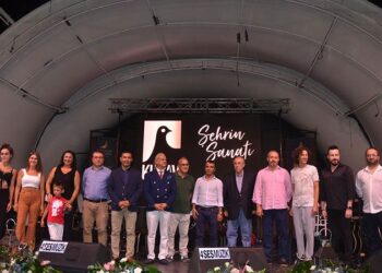 Kuşadası kültür ve sanatın amiral gemisi olacak