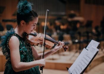 Elif Eroğlu, İngiltere Müzik Yarışması’nda birinci oldu