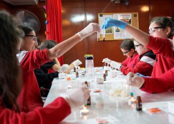 Çocuklara müzede eğitim kiti