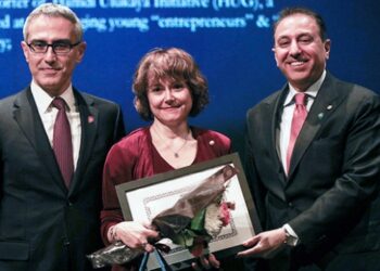 ABD’de Türk akademisyene başarı ödülü