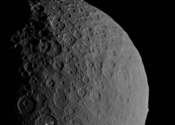 Cüce gezegen Ceres’te büyük bir tuzlu su rezervi bulundu