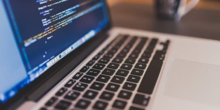 Öğrencilere kodlama eğitimi fırsatı