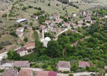 Osmanlı Devlet’inden kalma 700 yıllık Yörük köyü!