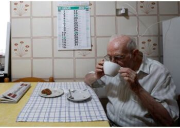 İtalya’nın en yaşlı öğrencisi 96 yaşında üniversiteden mezun oldu