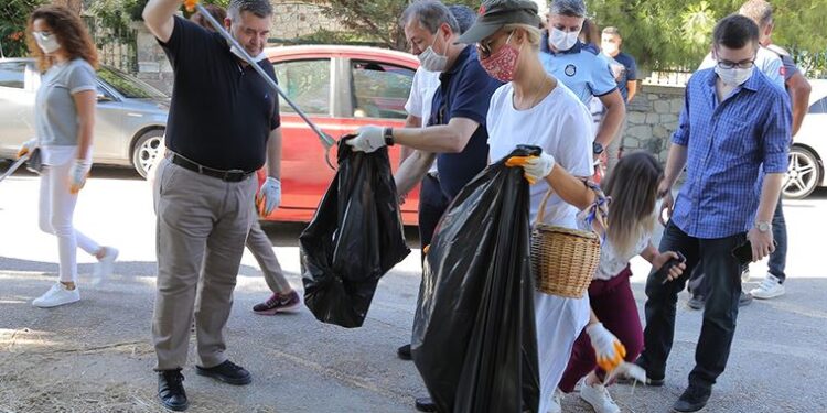 Çeşme, ‘Plastik Atıksız Şehirler Ağı’na katıldı!