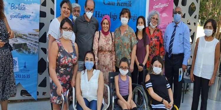 Cam Çocuklara İzmir Kent Konseyinden ”Candan” destek…