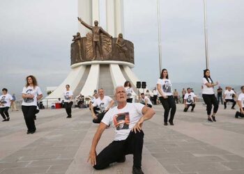 Karşıyaka’da zeybek bilmeyen kalmayacak