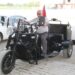 Video izleyerek yaptı… Motor limuzine büyük ilgi!