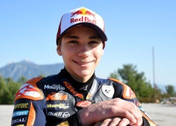 Deniz Öncü İspanya’da piste çıkıyor