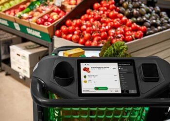 Amazon’dan uzun kasa kuyruklarını bitirecek hamle