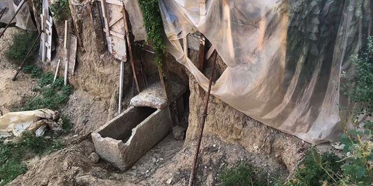 İzmir’de inşaat kazısından tarih çıktı!