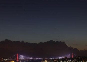 Son 25 yılın en parlak kuyruklu yıldızı Neowise, İstanbul ve Van’da gözlemlendi