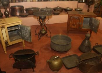 Osmanlı Saray Mutfağı’nın ilk buzdolabı Dolmabahçe Sarayı Müzesi’nde sergileniyor