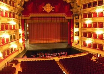 Dünyaca ünlü La Scala Operası açıldı