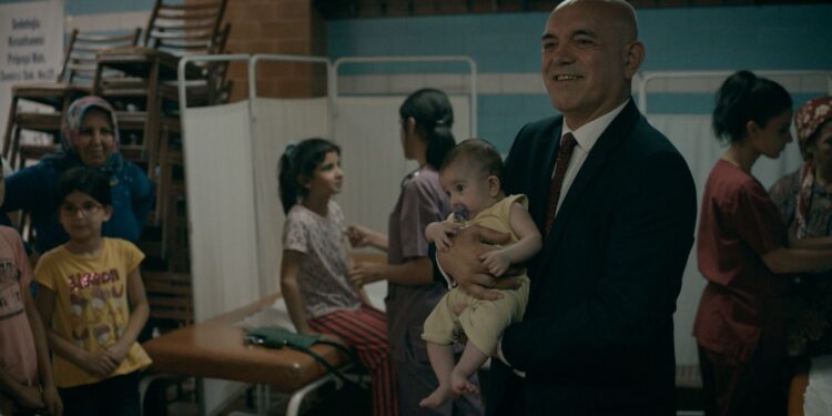 Ercan Kesal’ın Nasipse Adayız filminin Türkiye galası İstanbul Film Festivali’nde yapılacak