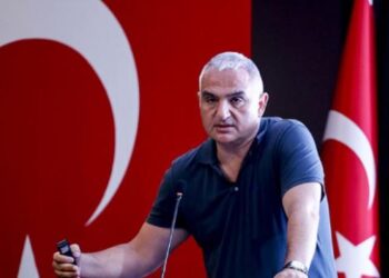 Bakan Ersoy: Serik’te 2 tane beş yıldızlı ücretsiz halk plajı hizmete giriyor