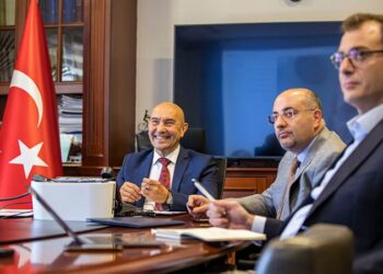 İzmir’in alt yapısı için Dünya Bankası ile 34 milyon dolarlık imza