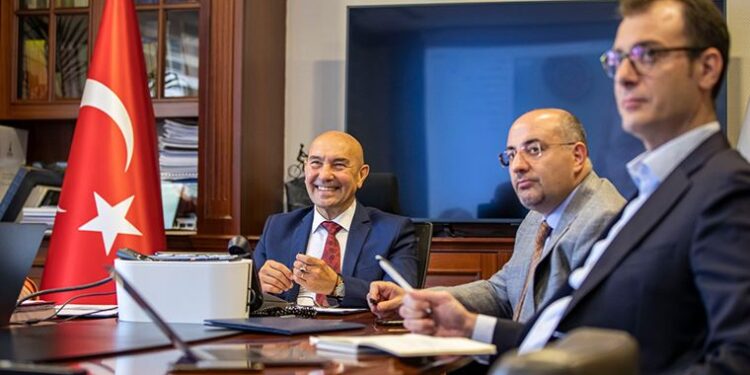 İzmir’in alt yapısı için Dünya Bankası ile 34 milyon dolarlık imza