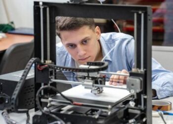 Türk mühendislerinden ev tipi 3D yazıcı