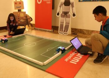 12 bin çocuk dijital geleceğe hazır